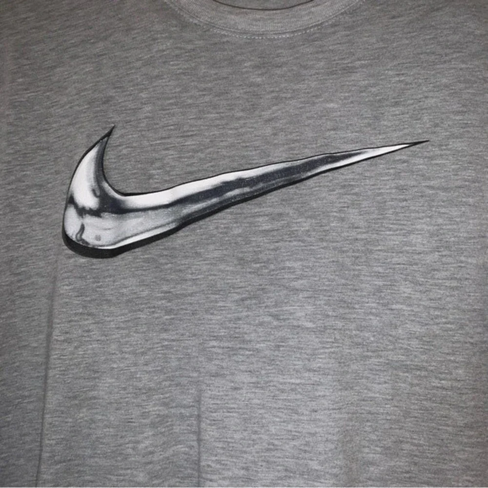 Nike Gray Size M sport Men’s T Shirt